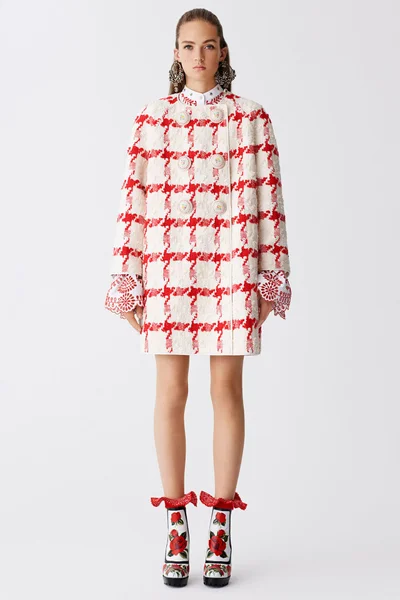 Look 3